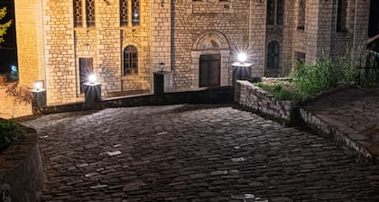 Zimmer 'Double - Morea' mit Bergblick, privater Terrasse und WLAN