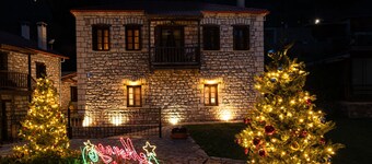 Room 'Double -Morea' with Mountain View, Private Terrace and Wi-Fi