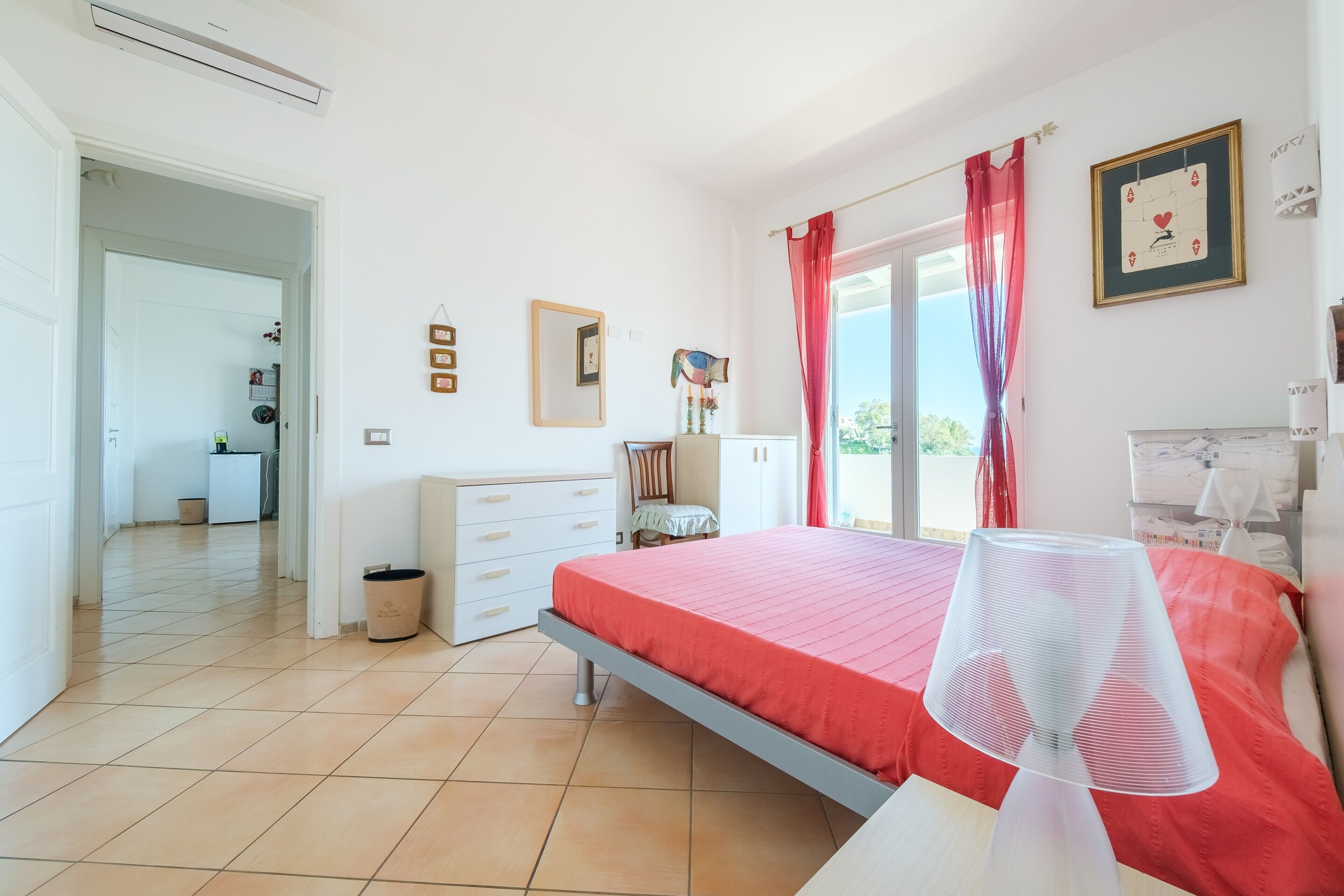 3 quartos, Wi-Fi de cortesia, roupa de cama