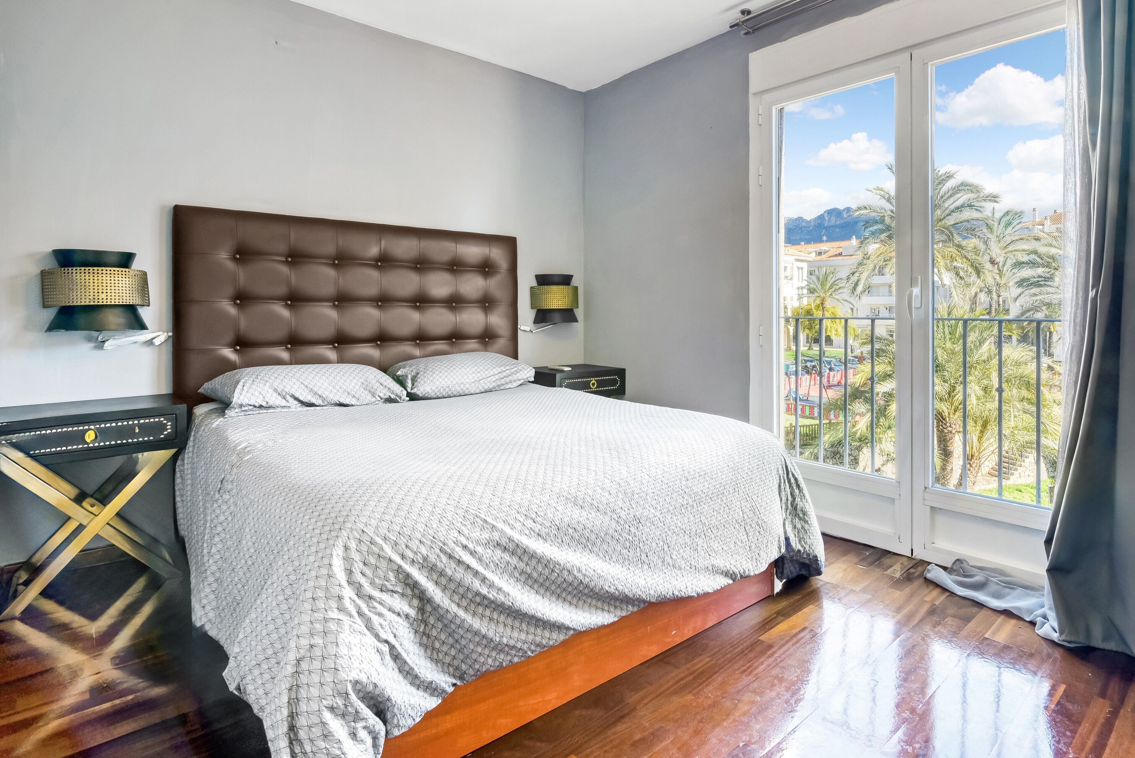 3 habitaciones, tabla de planchar con plancha y wifi gratis 