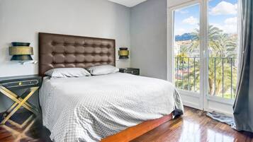 3 habitaciones, tabla de planchar con plancha y wifi gratis