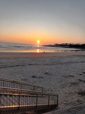 Beach nearby - Le Pré Catelan Apartment – 400m from Beach, Balcony, Quiet, Shops & Nature Nearby (Saint-Georges-de-Didonne)
