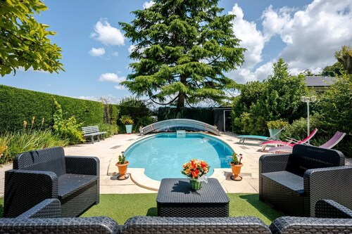 Gästehaus 'Chambres D'hotes Près Lac Annecy 2' mit Gemeinschaftspool und Gemeinschaftsgarten