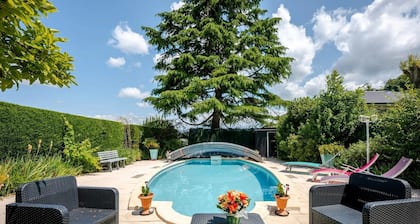 Gästehaus 'Chambres D'hotes Près Lac Annecy 2' mit Gemeinschaftspool und Gemeinschaftsgarten