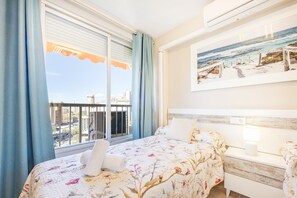 2 habitaciones, tabla de planchar con plancha y wifi gratis 