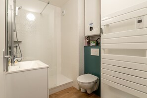 Shower, hair dryer