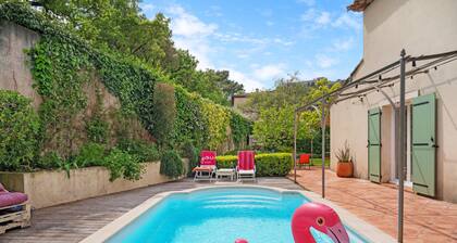 Villa « Jolie Provençale Indépendante » avec piscine privée, Wi-Fi et climatisation