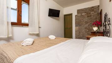 1 chambre, Wi-Fi gratuit, draps fournis