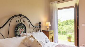 3 camere, Wi-Fi gratuito, lenzuola