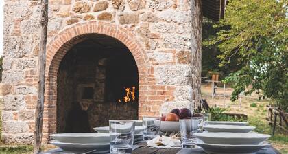 Apartment 'La Loggia' with Mountain View, Shared Pool and Wi-Fi