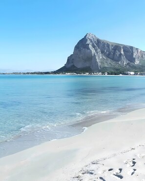 Vlak bij het strand
