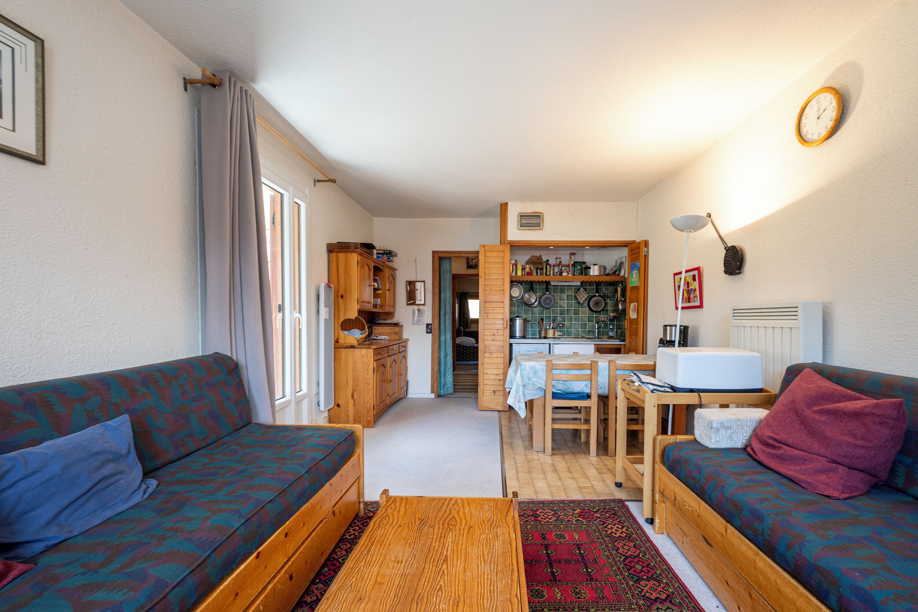 Fernseher, Stereoanlage