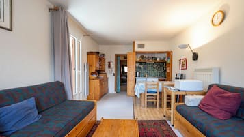 Fernseher, Stereoanlage