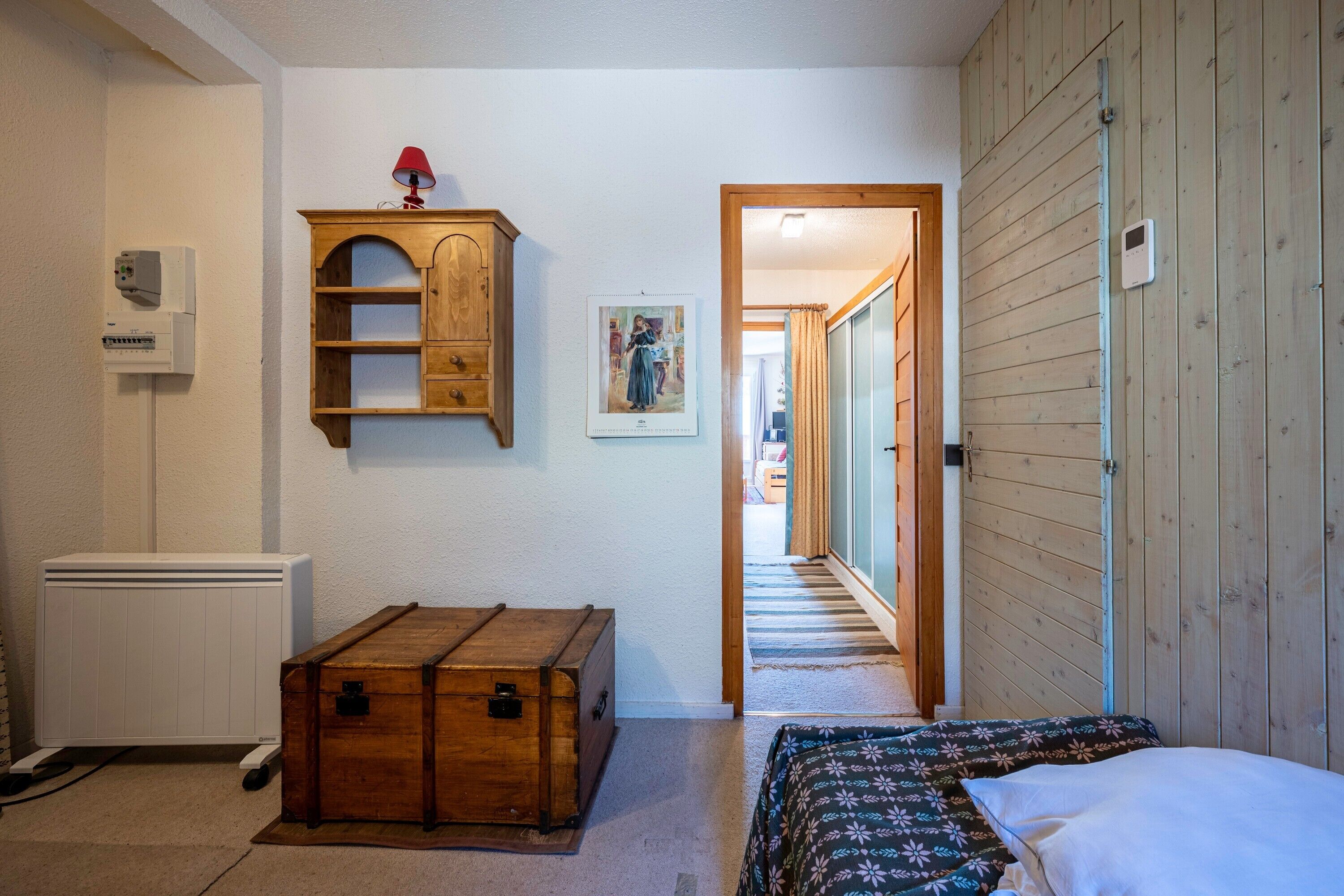 2 bedrooms