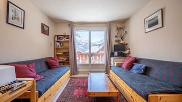 Fernseher, Stereoanlage