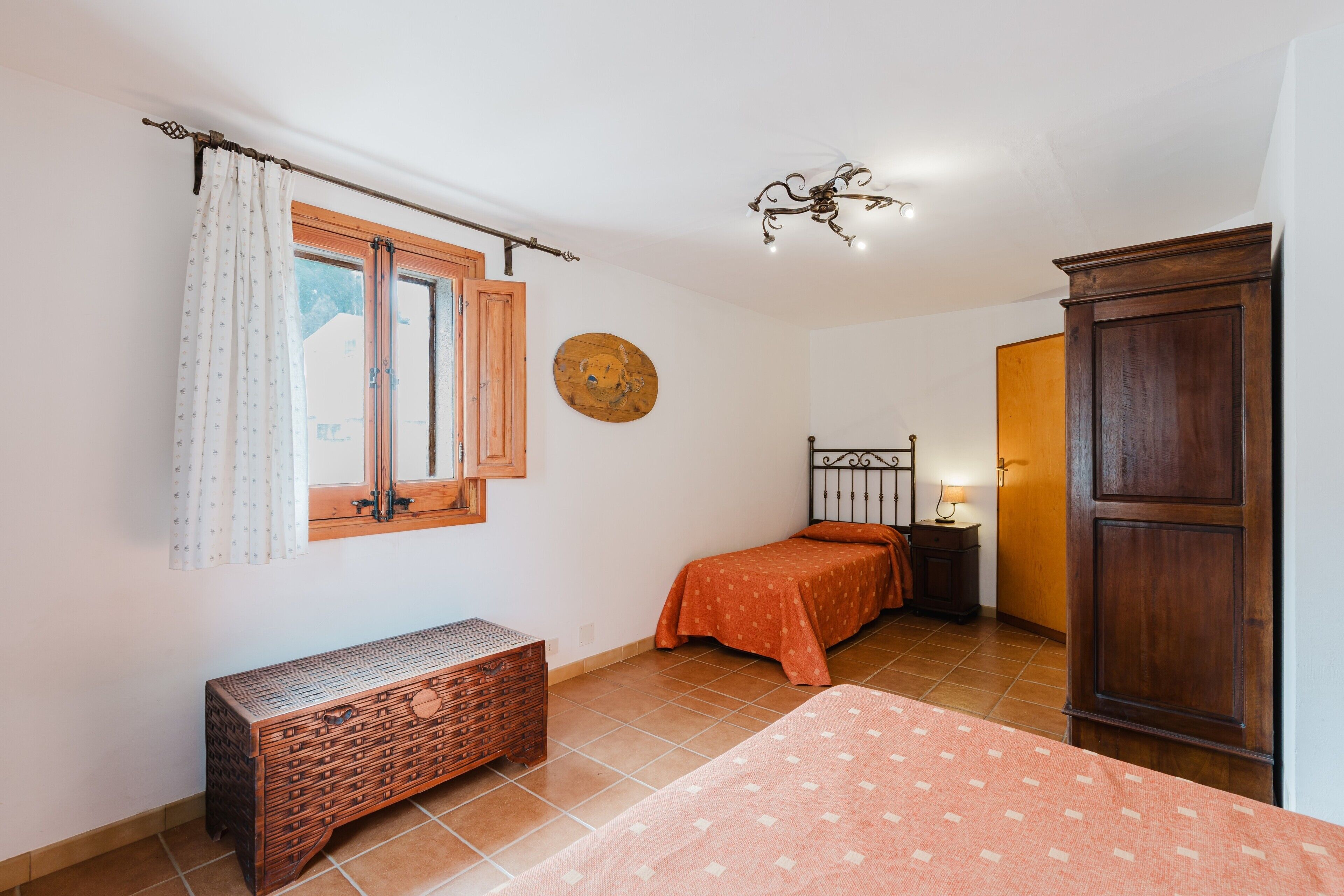 1 camera, ferro/asse da stiro, Wi-Fi gratuito, lenzuola