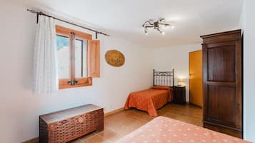 1 camera, ferro/asse da stiro, Wi-Fi gratuito, lenzuola