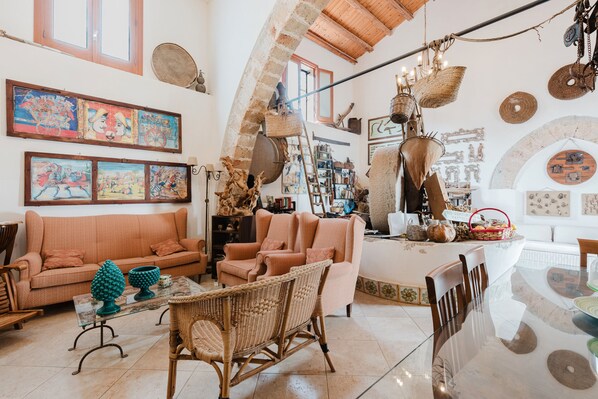 Interior - Apartment 'Nespolo' with Private Garden, Wi-Fi and Air Conditioning (Castelluzzo)