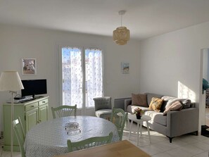 Fernseher