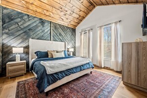 6 habitaciones, tabla de planchar con plancha y cuna de viaje 