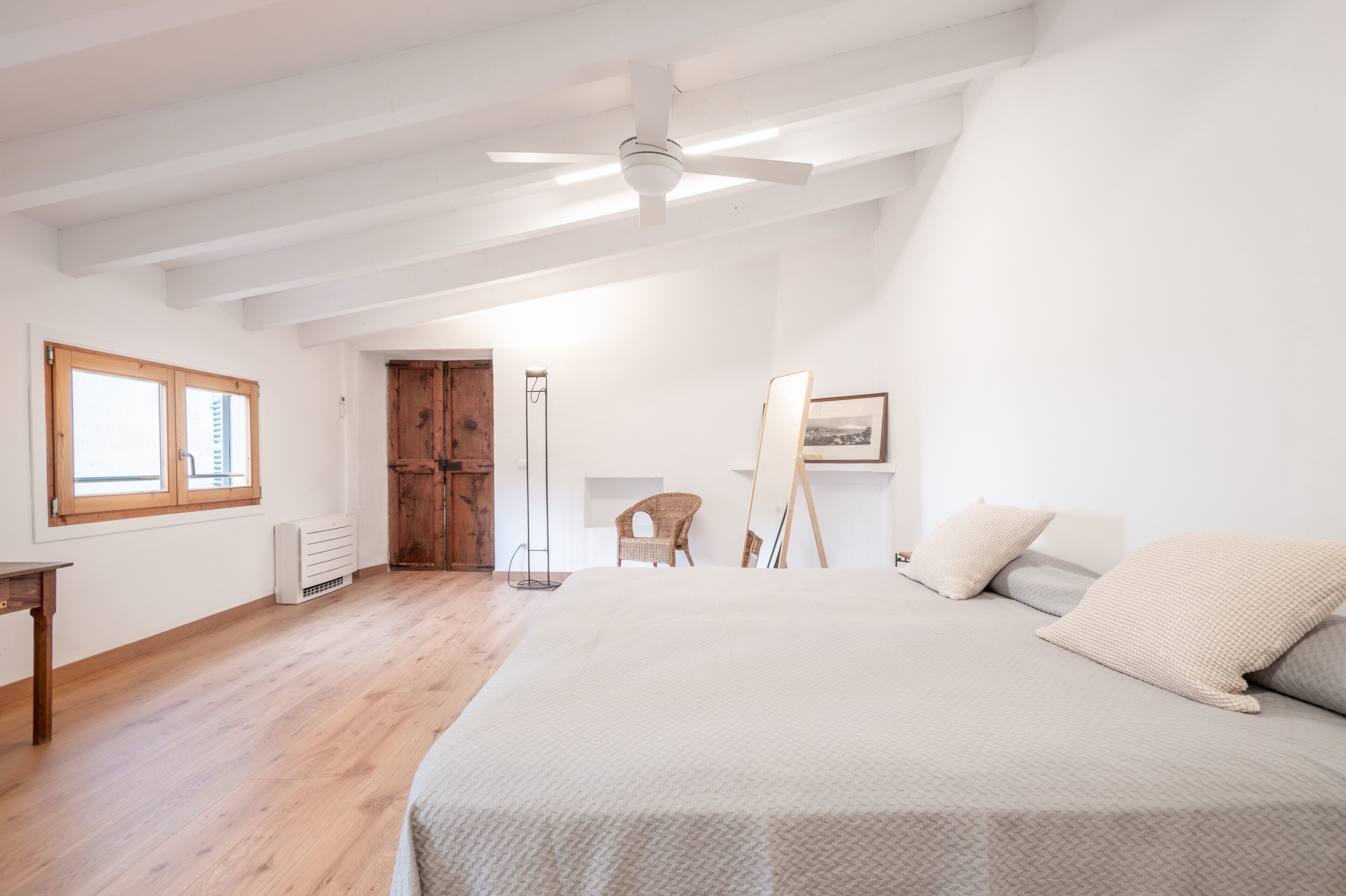 5 camere, ferro/asse da stiro, Wi-Fi gratuito, lenzuola