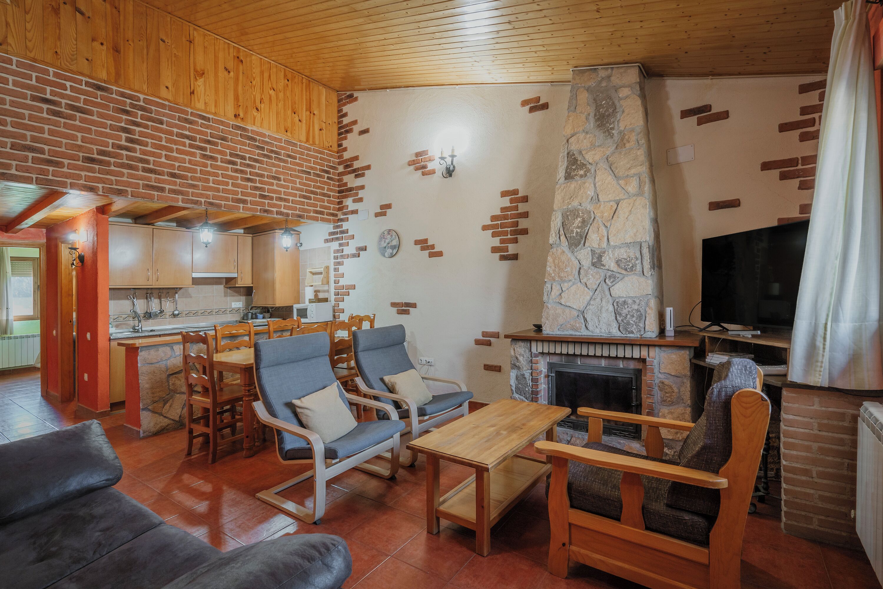 Fernseher, Kamin, Videospiele