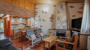 Televisio, takka, videopelejä