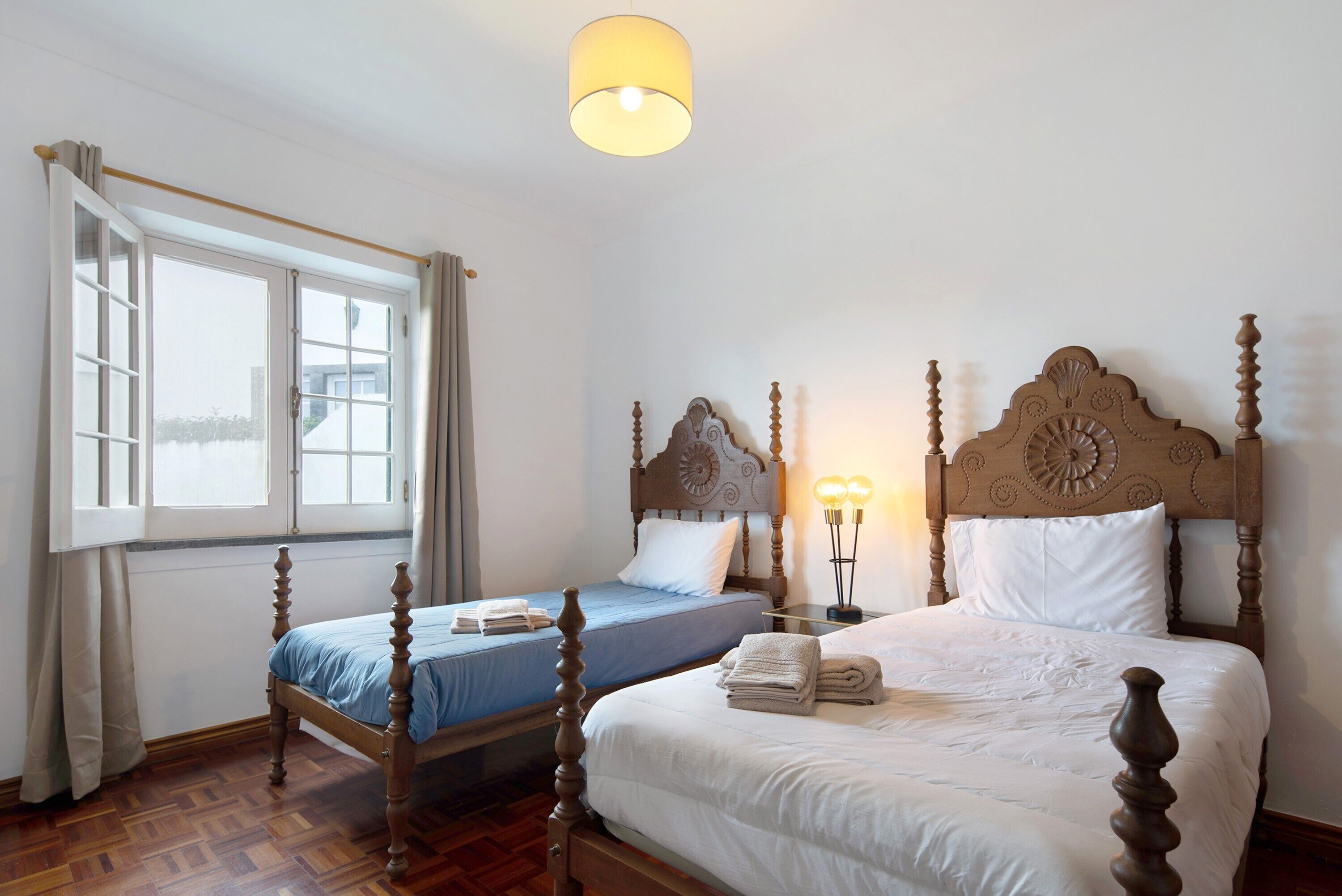 4 bedrooms, free WiFi, bed sheets