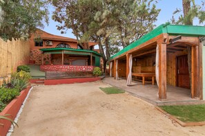 Terrace/patio - 'Canarian Retreat' with Sea Views, Private Terrace and Wi-Fi (Santa Brigida)