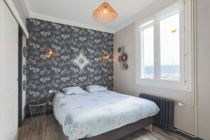 4 Schlafzimmer, Bügeleisen/Bügelbrett, kostenloses WLAN, Bettwäsche