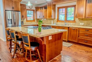 Private kitchen - Elegant Santa Barbara Retreat – 4BR Oasis w/ Pool, Library & Outdoor Haven (Santa Barbara)