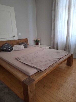 3 soverom, wi-fi og sengetøy