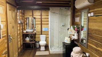 Deluxe Double Room, Hill View | Bathroom | Shower, towels, soap, shampoo