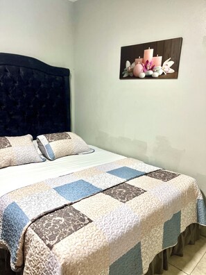 1 bedroom, iron/ironing board, WiFi, bed sheets
