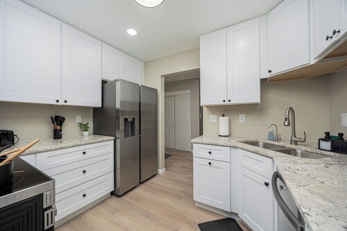 Spacious Family Home - 15 Min To Downtown Columbus