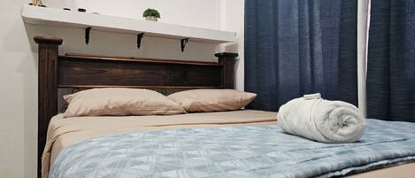 2 chambres, bureau, fer et planche à repasser, Wi-Fi gratuit
