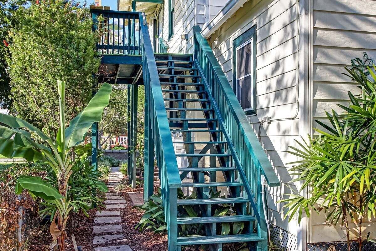 Photo 6 of Uptown Classic 3 | Effortless Exploration of STA