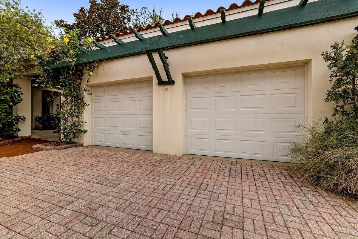 Photo 29 of LIONS VIEW | Waterfront | 5-min walk to Downtown