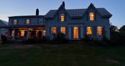 Charming Guest House on Farm - Pets Welcome