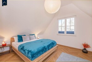 3 bedrooms, in-room safe, WiFi