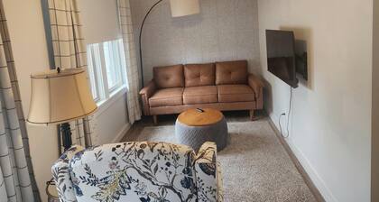 1 Bed/1 Bath 1 story stand alone apartment in residential area in Ellwood City