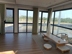 Signature Tent, Ocean View | Living area - Unicorn Rocket Resort (Wenchang)