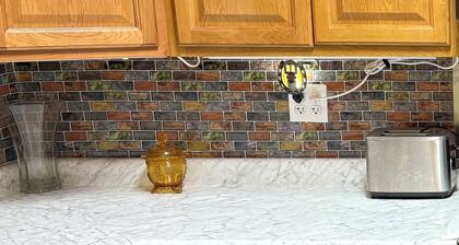 Grandest Lil Blue River RentalUnits A/B
Whole household