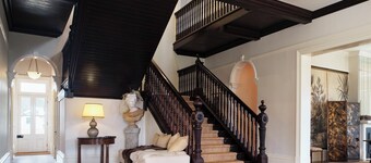 HIGHCLERE FARM - A MANSION HOMESTEAD WHERE FRESH COUNTRY AIR AWAITS YOU!