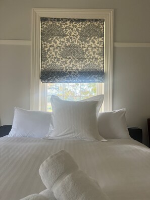 10 Schlafzimmer, Bügeleisen/Bügelbrett, kostenloses WLAN, Bettwäsche