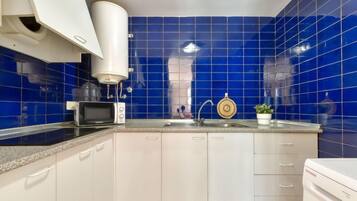 House, 3 Bedrooms, Terrace | Bahagian dalam