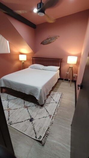 3 bedrooms, iron/ironing board, WiFi