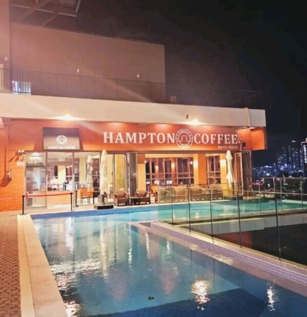 Ngoại thất