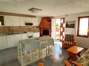 Interior - La Favola by Interhome (Ischia)