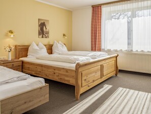 3 bedrooms, internet